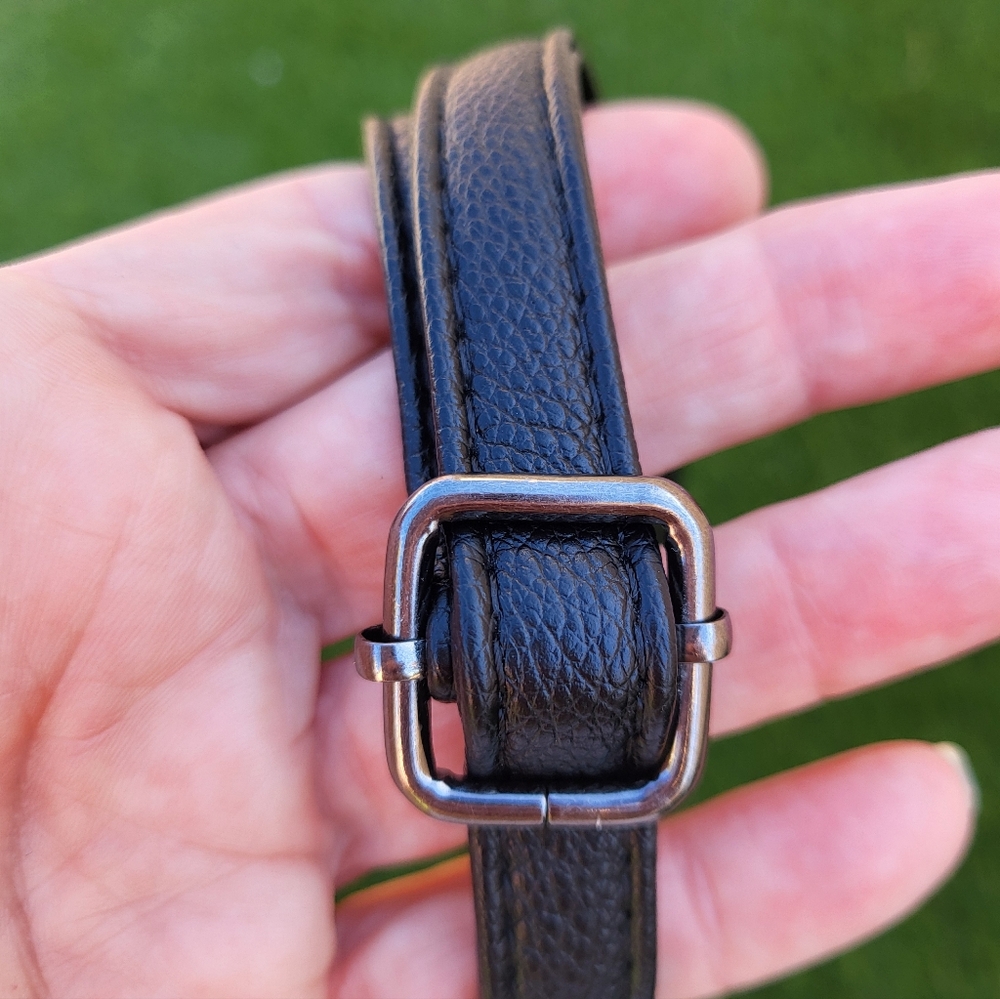 Steve Madden Black Bagata Crossbody And Wristlet. - Picture 7 of 16